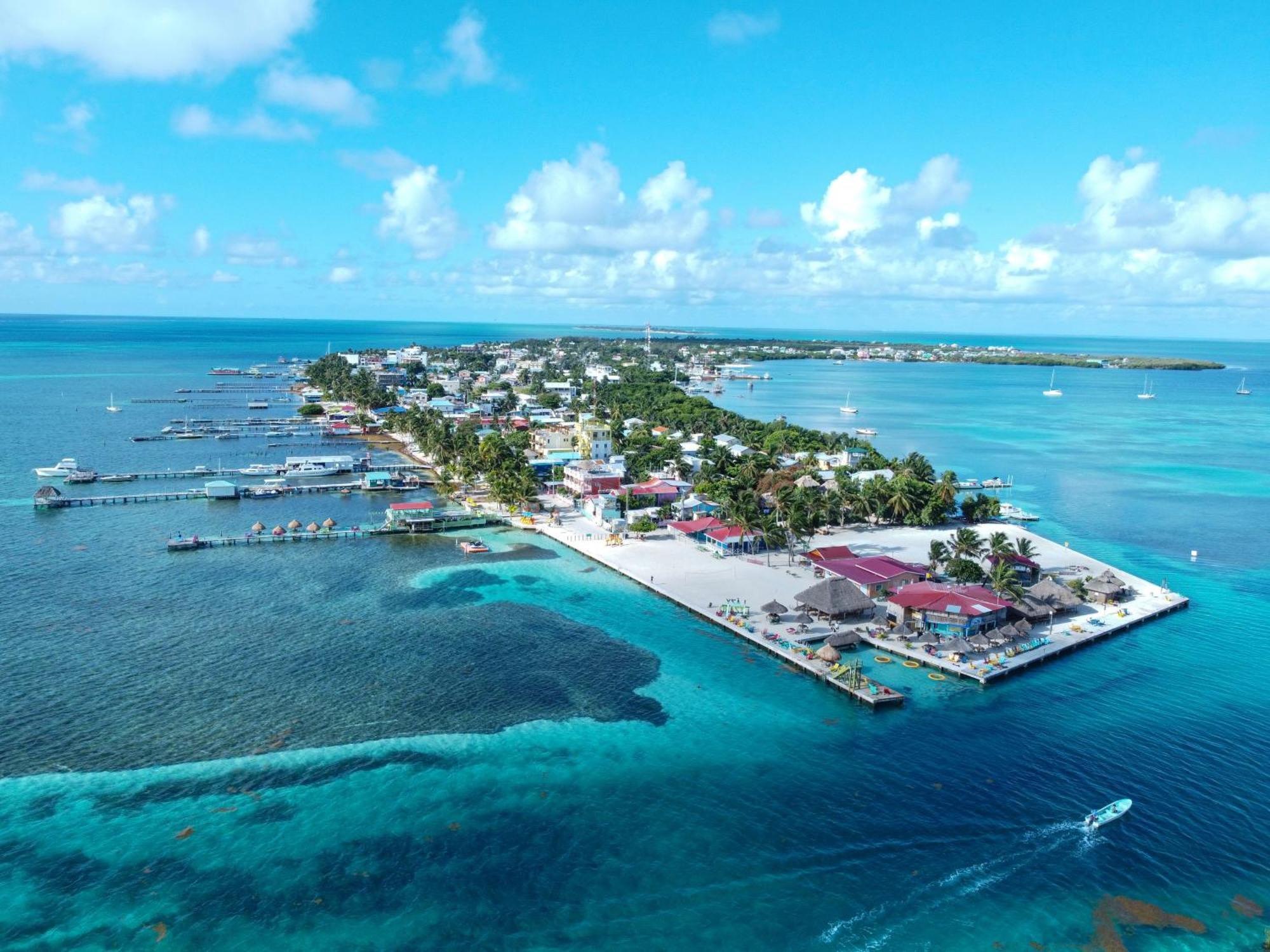 Hidden Treasure Vacation Home Blue Bay Cottage Caye Caulker Esterno foto