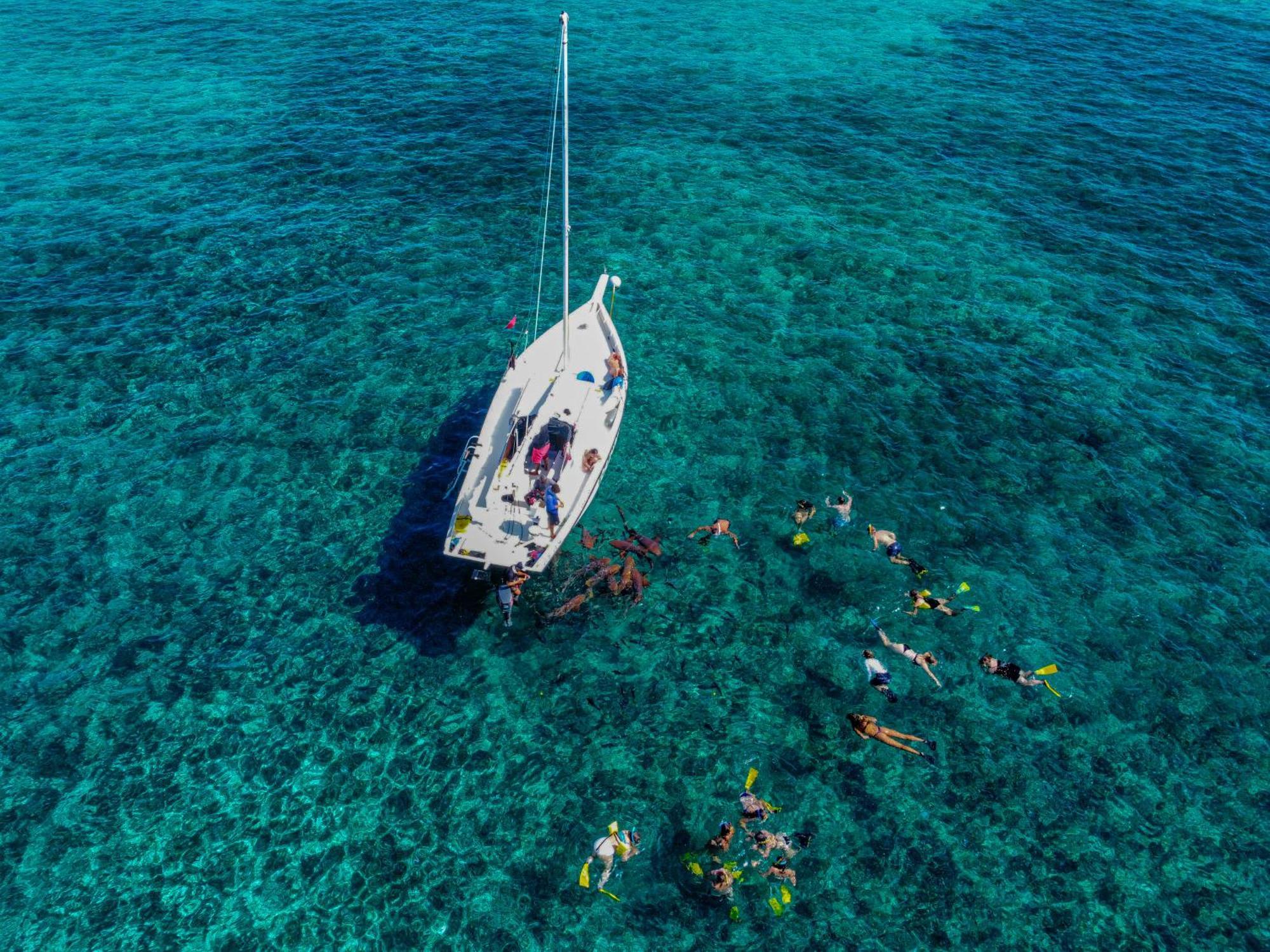 Hidden Treasure Vacation Home Blue Bay Cottage Caye Caulker Esterno foto